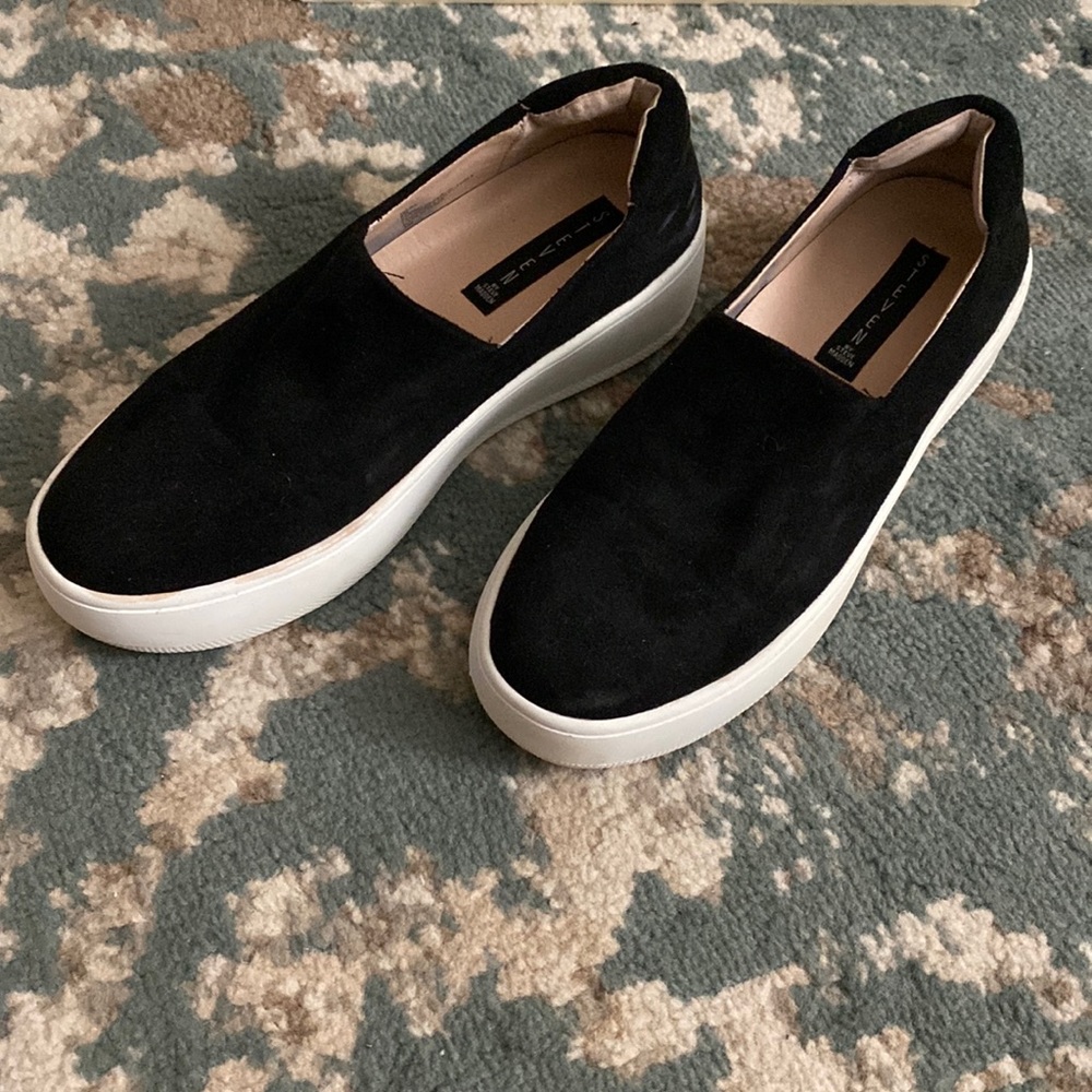 Steven by Steve Madden Little Plaforms size 8